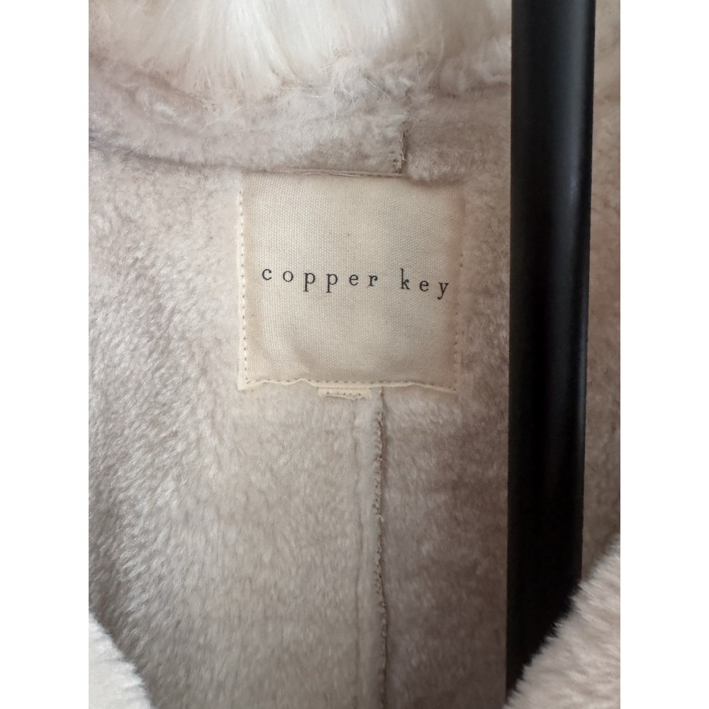 💙Gap Womens Sherpa Lined Tan Toggle Button Faux Suede Vest Sz S 90s Y2K Boho - Picture 4 of 9